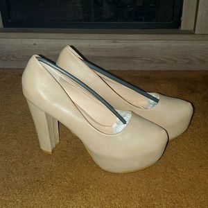 Top Moda Ladies platform heels